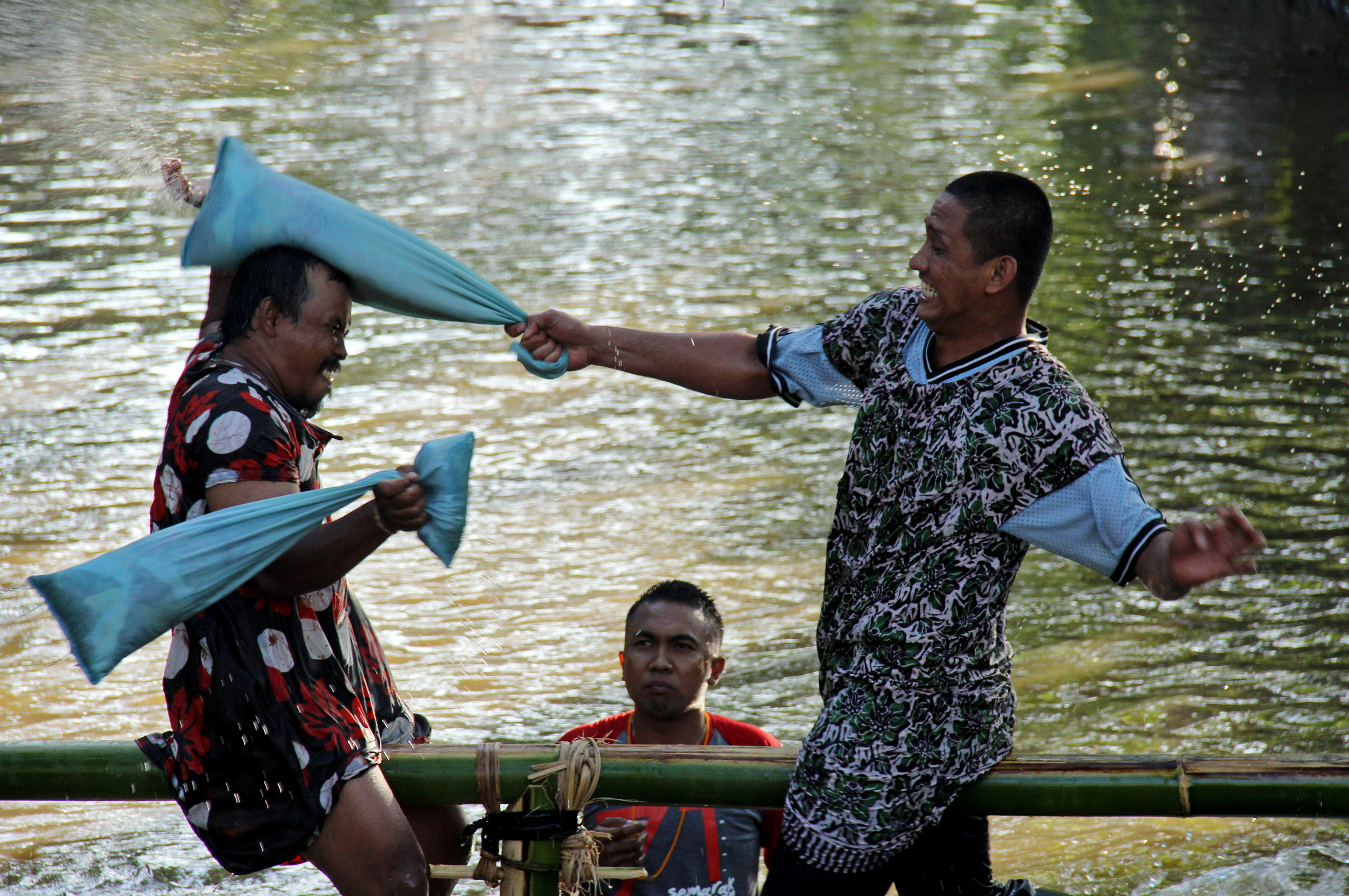 Bubur Merah Putih Perlambang Rasa Syukur