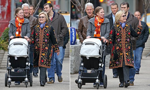 Chelsea Clinton Bicara Soal Seimbangkan Keluarganya dengan Pemilihan Presiden
