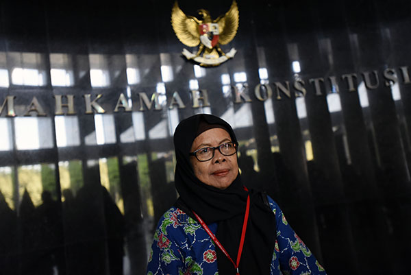 MK Tolak Uji Materi UU Pengadilan HAM
