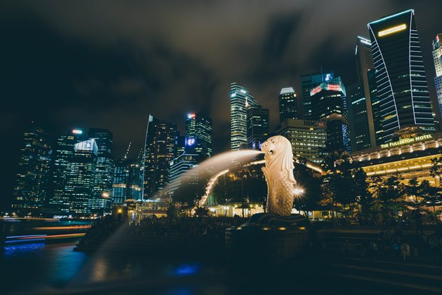 Dan Buettner: Singapura Dianggap Negara Paling Bahagia di ASEAN