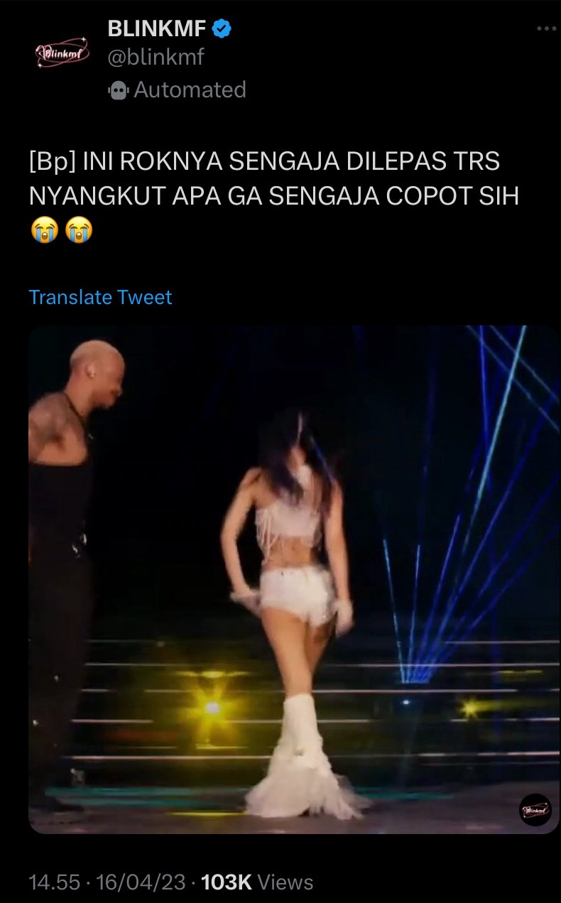 Waduh! Rok Jennie Blackpink Nyangkut