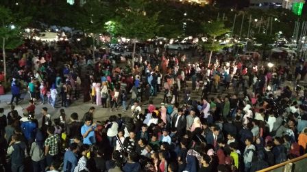 Supermoon Terlihat Jelas di Makassar