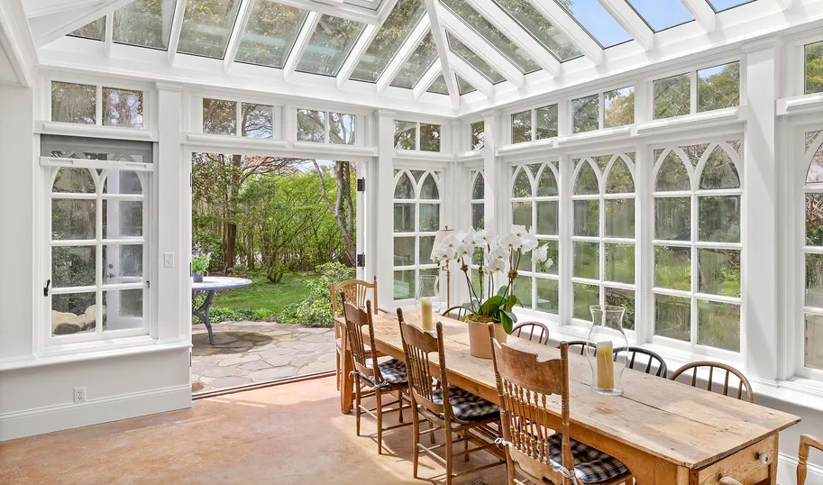 Intip Rumah Masa Kecil Jacqueline Kennedy