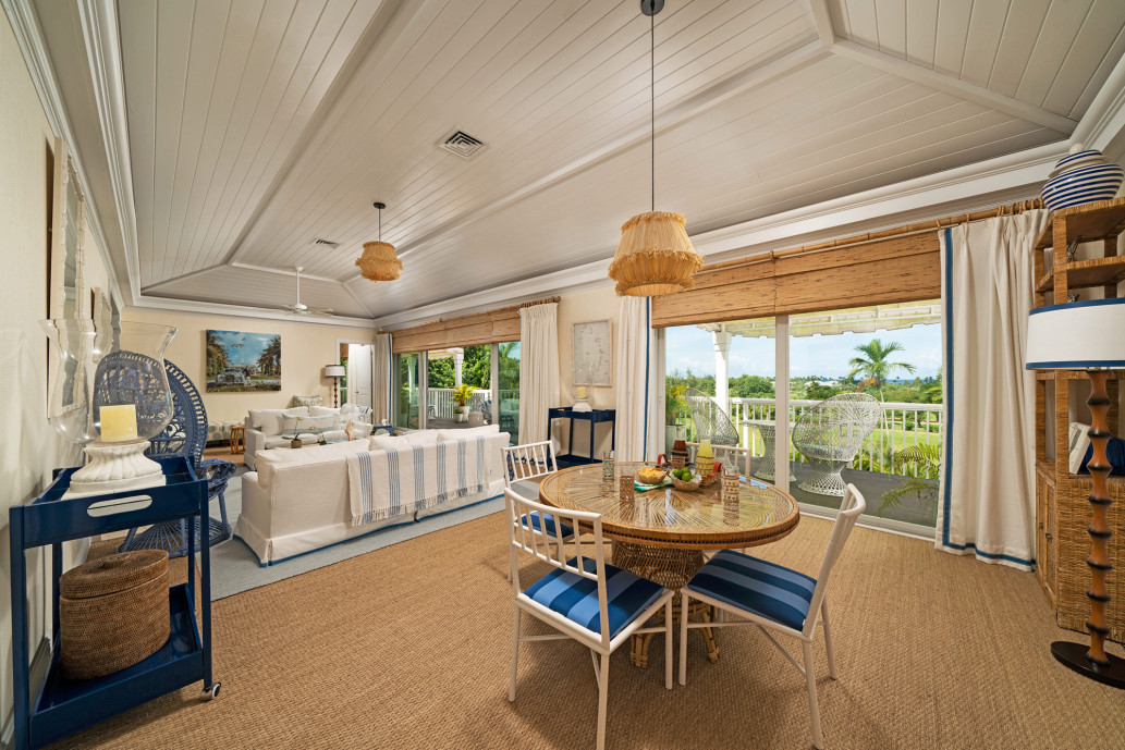 Vila Peristirahatan Jackie Kennedy Dijual
