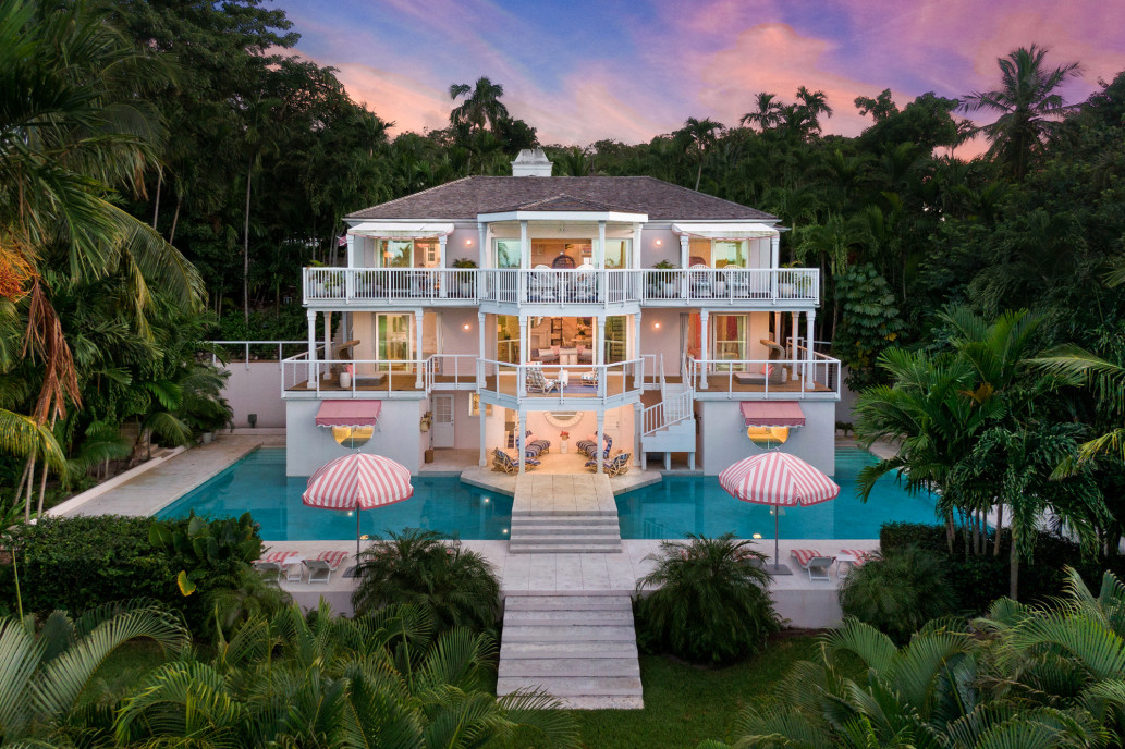 Vila Peristirahatan Jackie Kennedy Dijual