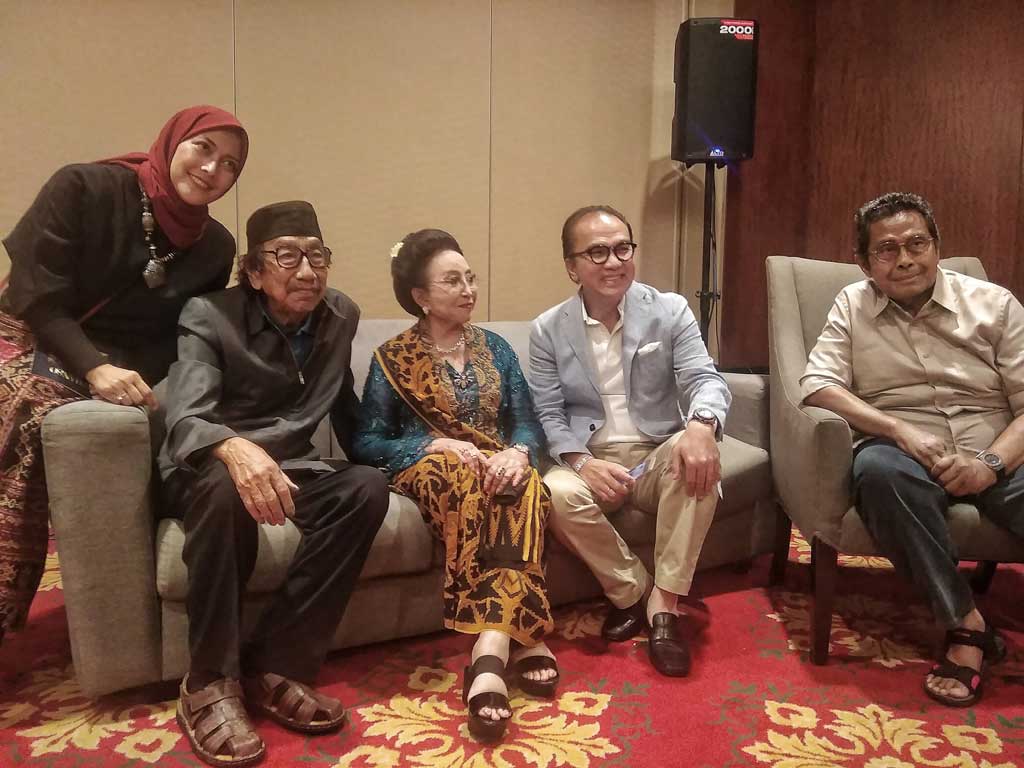 Jeihan Sukmantoro Kembali Gelar Pameran Lukisan