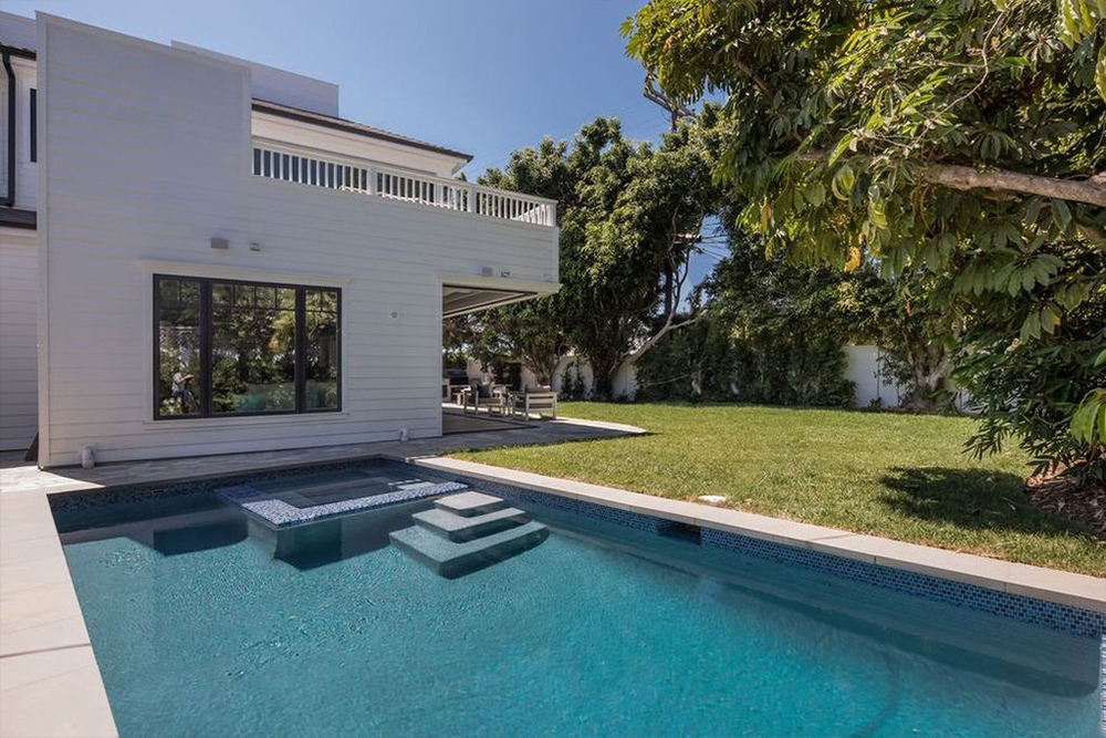 Jennifer Love Hewitt Beli Rumah Baru Rp100 Miliar