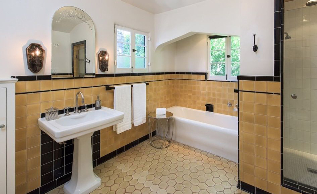 John Cho Beli Vila Berusia Ratusan Tahun Seharga Rp52 Miliar