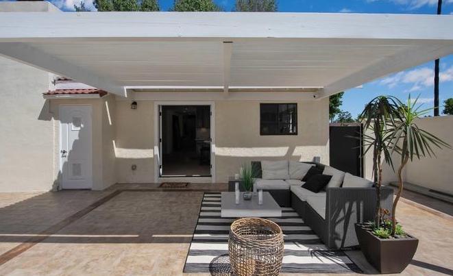 Jennifer Lopez Beli Rumah Sederhana di Los Angeles