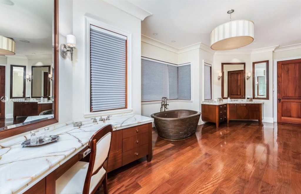 Intip Mewahnya Rumah Jennifer Lopez Seharga Rp590 Miliar