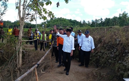 Jokowi: Perbaikan Jembatan Bonjing harus Selesai Tiga Bulan