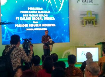 Jokowi Senang Pabrik Obat Selesai Cepat
