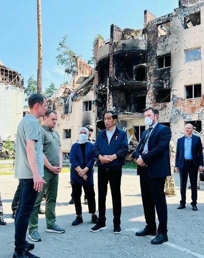 Rekap Aktivitas Jokowi Selama di Ukraina, Kunjungi Apartemen Rusak dan Volodymyr Zelenskyy