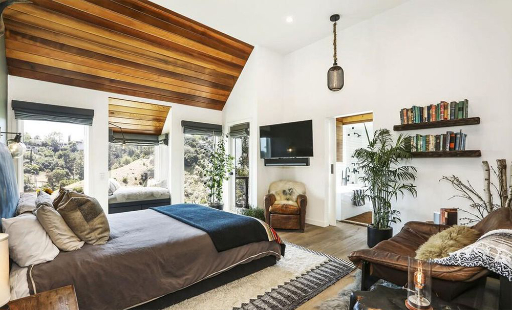 Josh Groban Beli Rumah Klasik Seharga USD31,3 Miliar