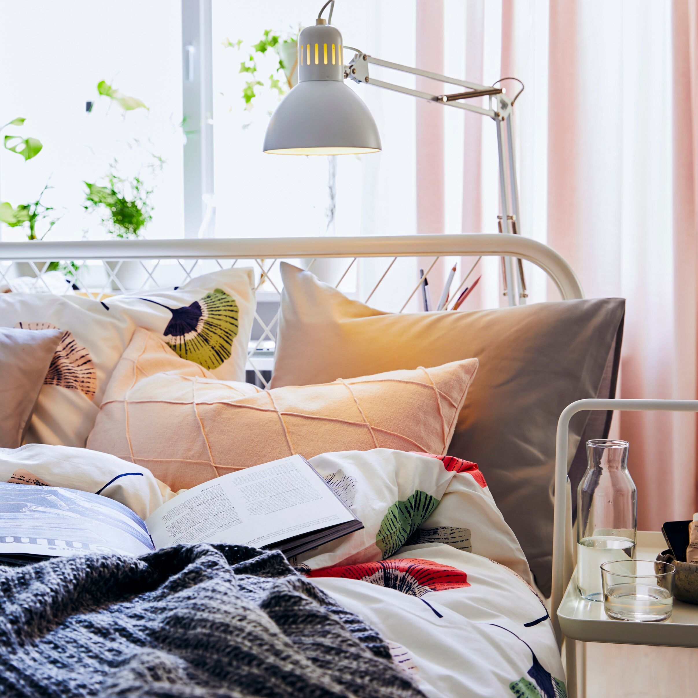 Trik Menata Kamar Tidur Mungil