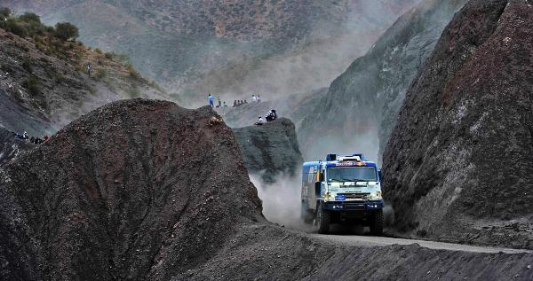 Kamaz Kirim Monster 980dk ke Reli Dakar 2017