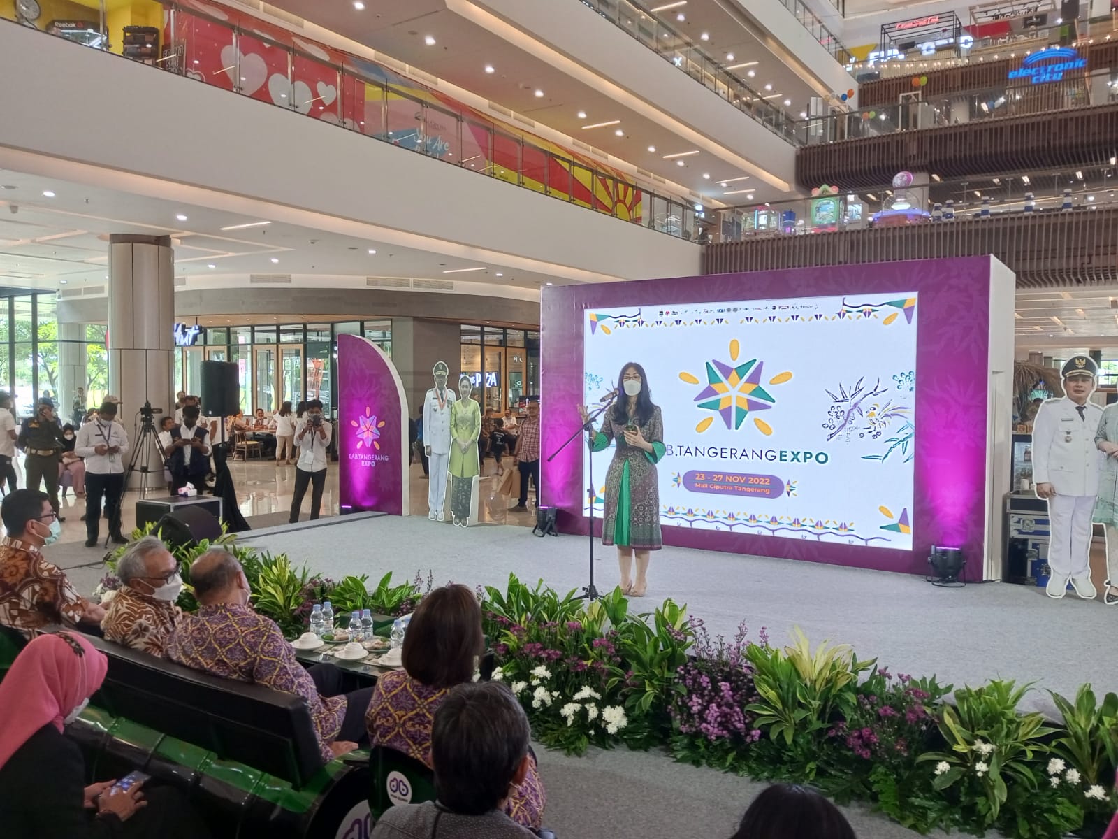 Kembangkan Inkubator Bisnis dan Digital Marketing Center UMKM, SGU Raih Penghargaan dari Pemkab Tangerang