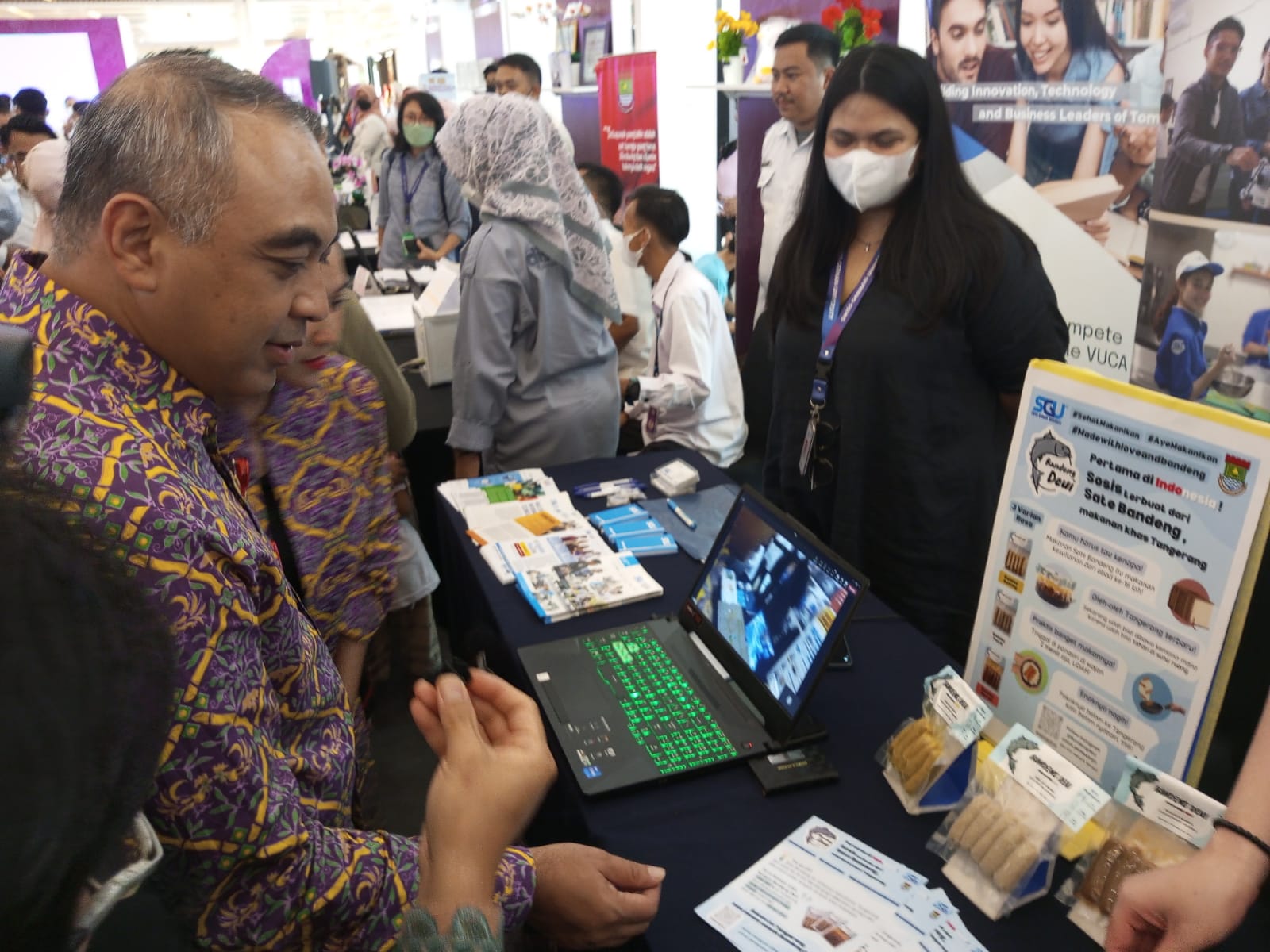 Kembangkan Inkubator Bisnis dan Digital Marketing Center UMKM, SGU Raih Penghargaan dari Pemkab Tangerang