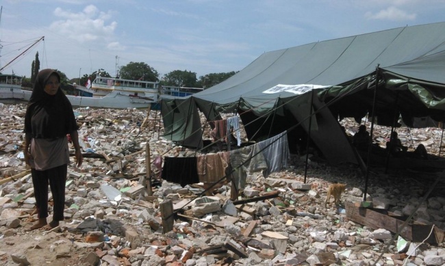 Rp5 Juta untuk Bangun Bedeng di Kampung Akuarium