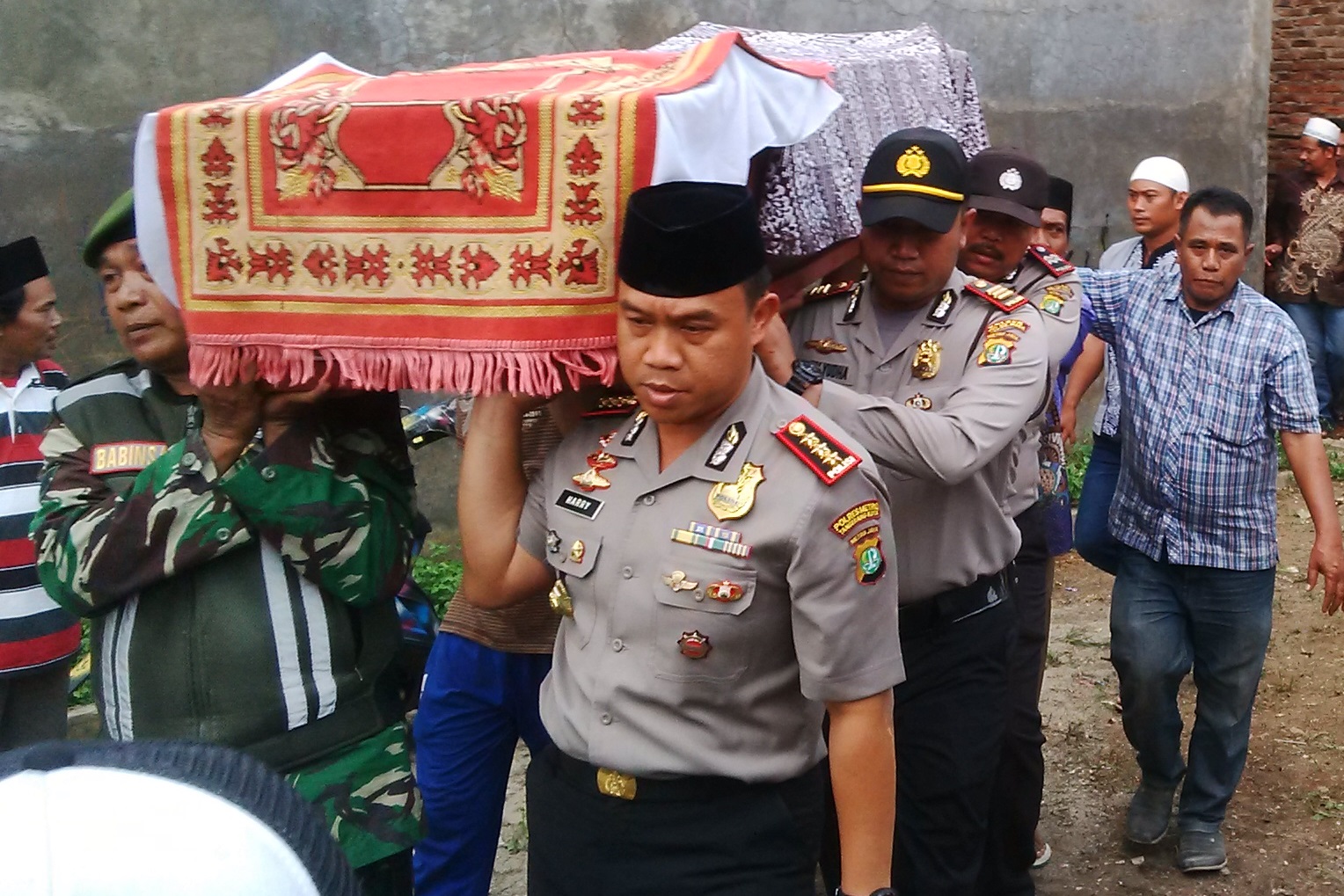 Tuti Berulang Kali Mimpi Didatangi Surnah