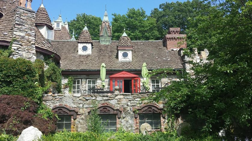 Wing's Castle, Kastil yang Dibangun Selama 48 Tahun