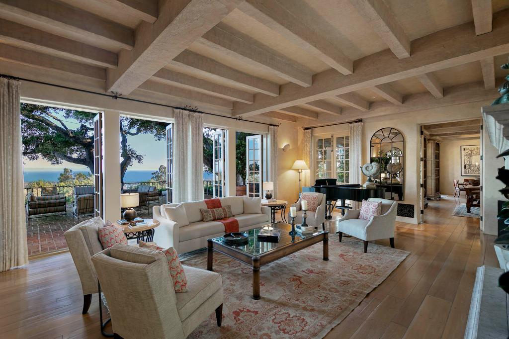 Orlando Bloom dan Katy Perry Beli Rumah Baru Seharga Rp207 Miliar