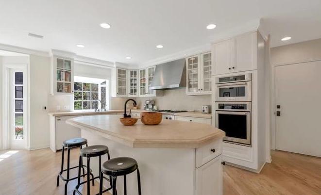 Intip Rumah Mewah Katy Perry Seharga Rp117 Miliar