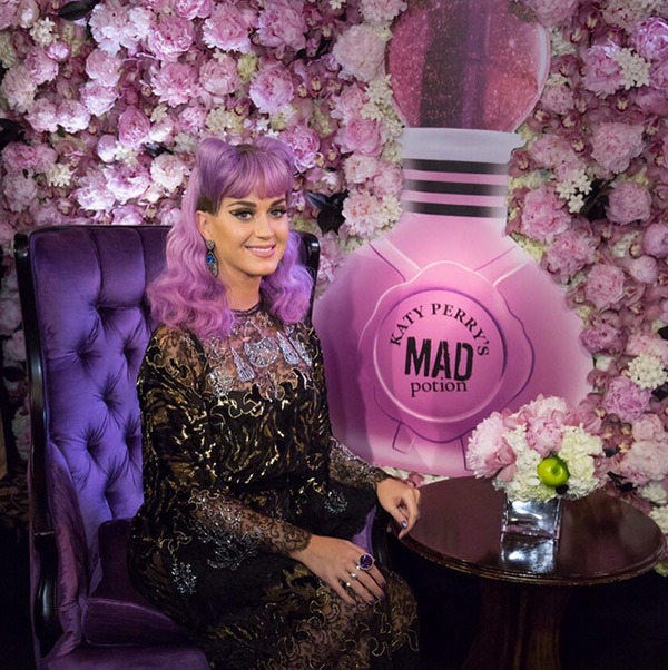 Katy Perry Luncurkan Parfum Baru lewat <i>Medsos</i> 