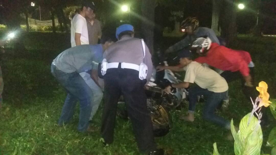 Pengemudi Meninggal, Moge Kecelakaan di Pondok Indah Diduga <i>Ngebut</i>
