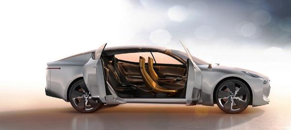 Stinger Tanggalkan Logo Kia