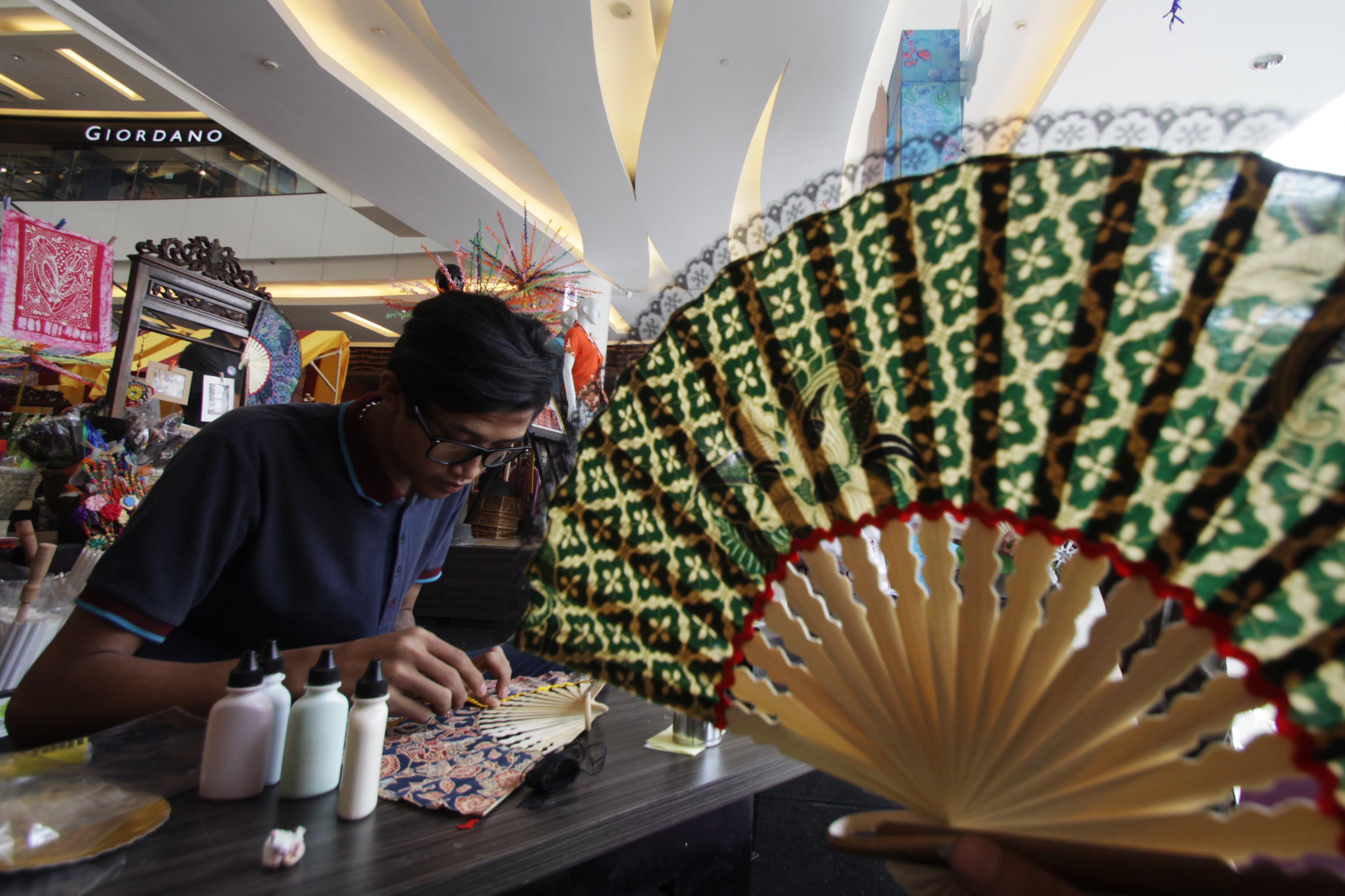 Menyingkap Sepenggal Riwayat Batik