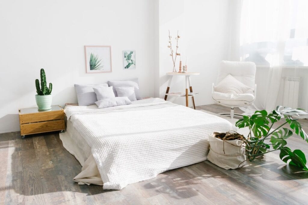6 Cara Murah Bikin Kamar Tidur Terlihat Mewah