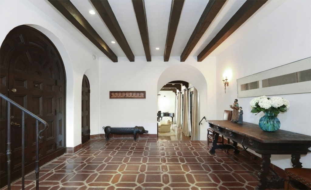 Kristen Stewart 'Berburu' Rumah Baru Seharga Rp84 Miliar