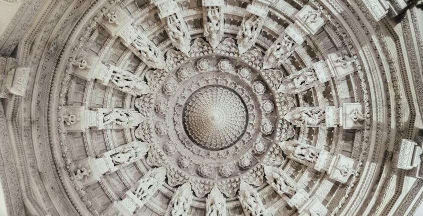 Neasden Temple, Kuil Hindu Pertama di Eropa