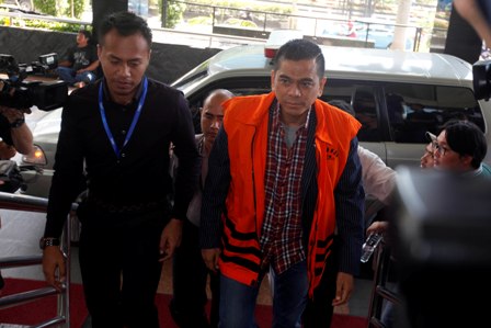 Taufik Dicecar soal Izin Prinsip dan Pelaksanaan Reklamasi