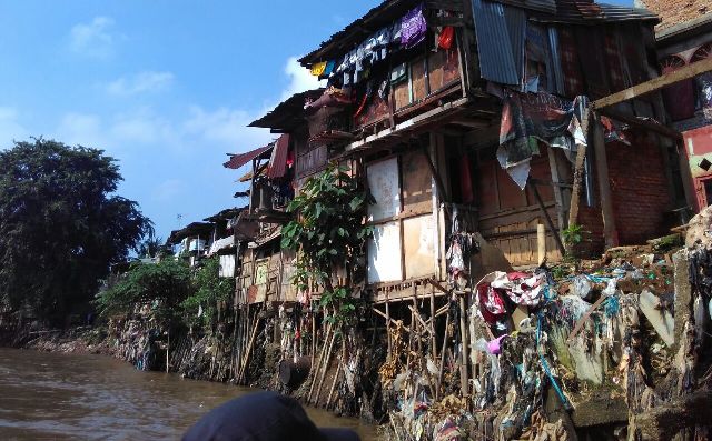 Pengalaman Ahok Menyusuri Sungai Ciliwung 