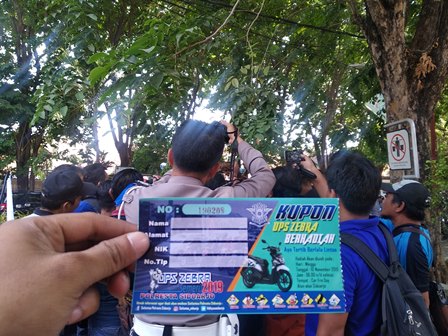 Operasi Zebra di Sidoarjo Berhadiah Sepeda Motor