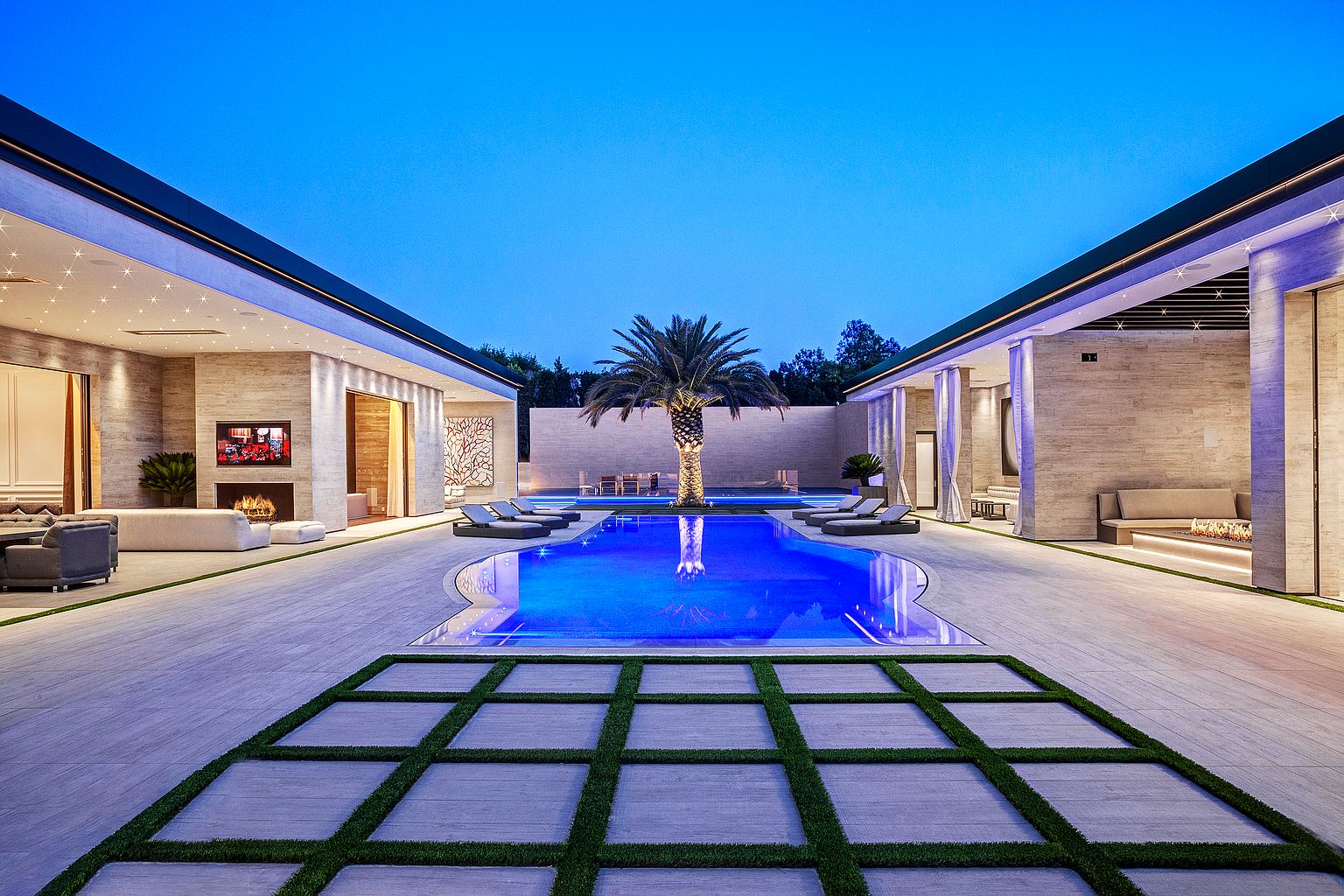 Rumah Baru Kylie Jenner Seharga Rp535 Miliar