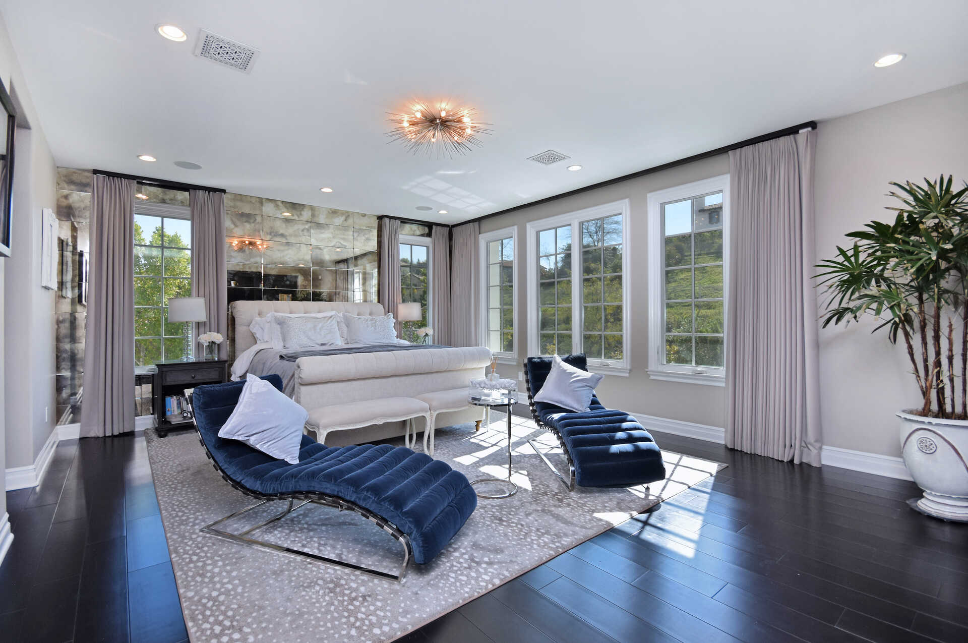 Kylie Jenner Jual Rumah Pertamanya Rp51 Miliar
