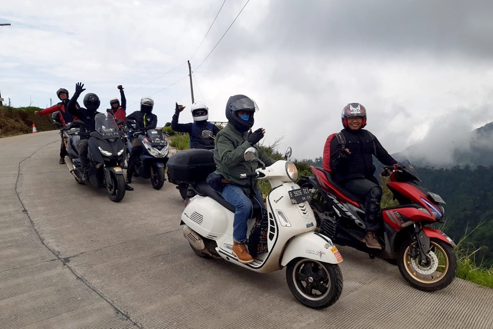Sederat Aksi Sosial LA 32 Riders dalam Perjalanan 1.400 Km