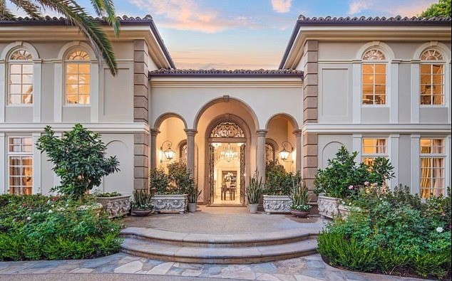 Larry King Jual Rumah Seharga Rp212 Miliar