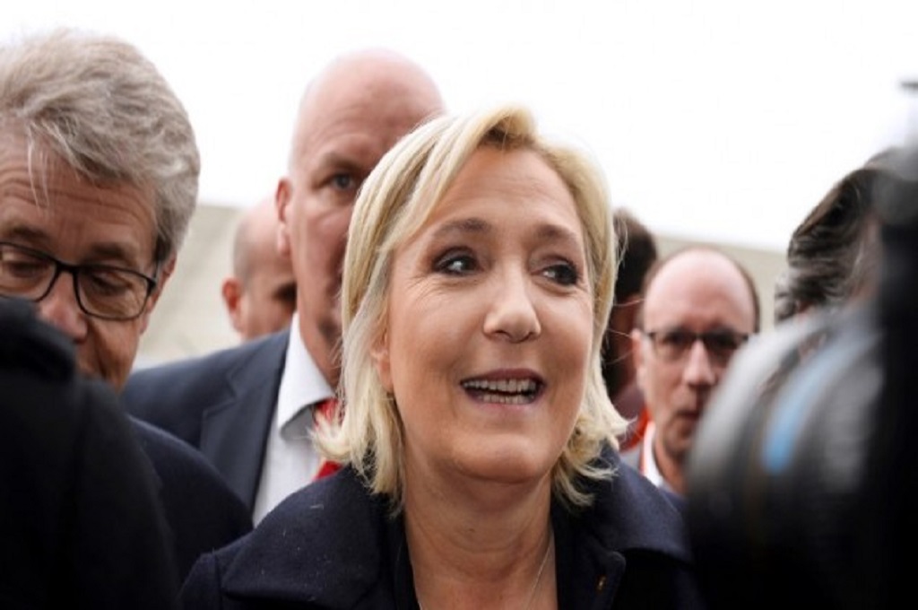 Masih Jadi Favorit, Macron Diprediksi Kalahkan Le Pen