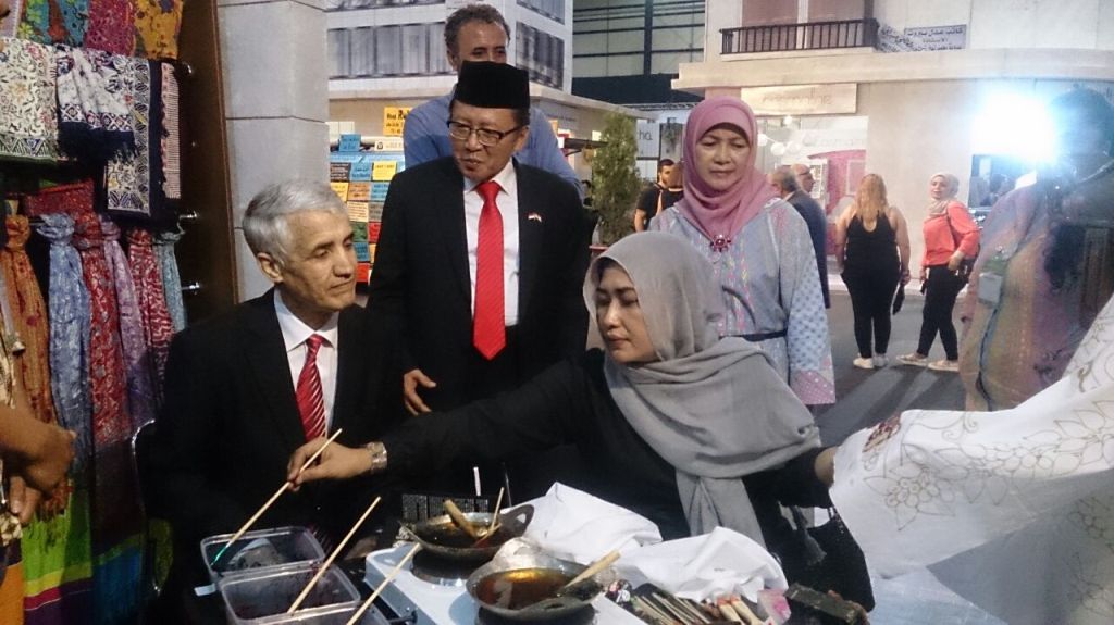 Batik Gobang Merambah Hingga ke Lebanon