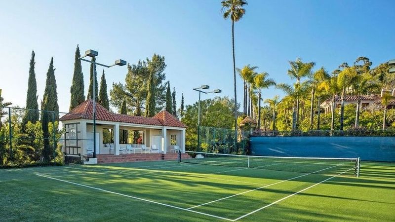 LeBron James Beli Rumah Baru Seharga Ratusan Miliar