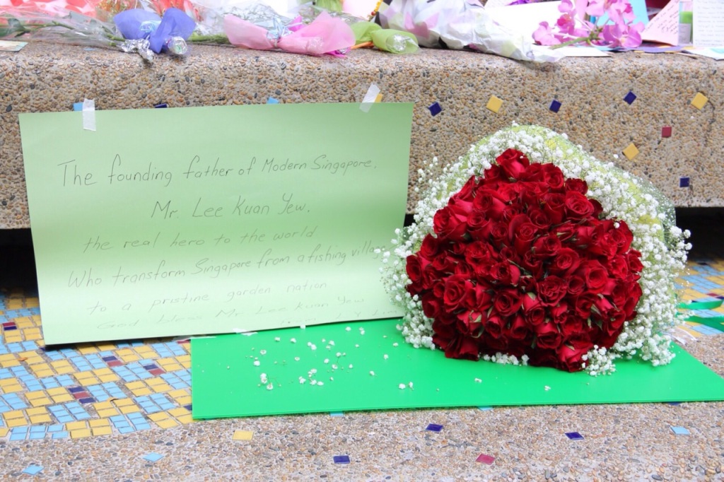 Dukungan Terus Mengalir untuk Kesehatan Lee Kuan Yew