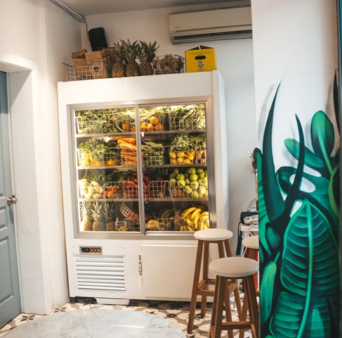 Waspadai Makanan Rentan Kedaluwarsa dalam Kulkas