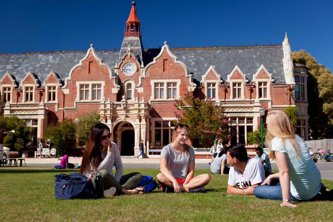 New zealand how people live. Университет Линкольна новая Зеландия. Университет Отаго новая Зеландия. Образование в новой Зеландии. Колледж в новой Зеландии.