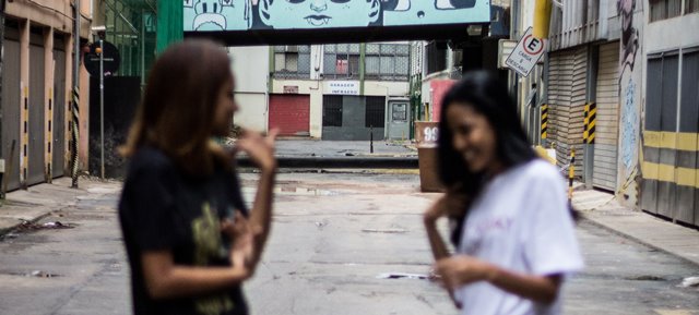 Ini Alasan Mengapa Sahabat Cenderung Memiliki Pemikiran Sama