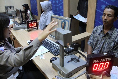 Polda Metro Pastikan Pelayanan dan Material SIM Berfungsi Baik