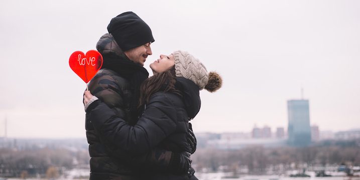 Cara Membujuk Pria Tertartik Merayakan Valentine